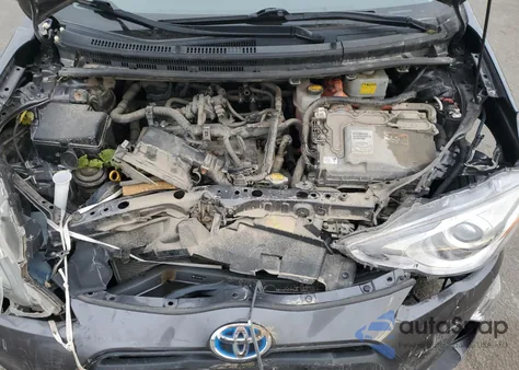 2015 Toyota Prius C from USA, damaged, VIN JTDKDTB33F1582636